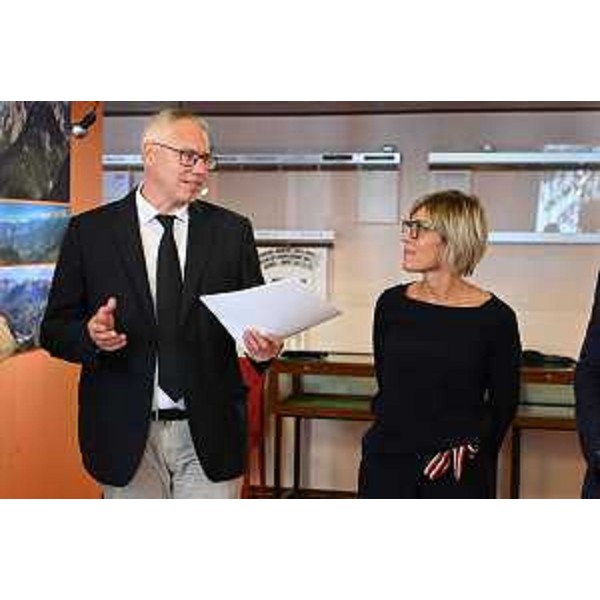 Il presidente del Cr, Mauro Bordin, e l'assessore alla Finanze del Fvg, Barbara Zilli - Il presidente del Cr, Mauro Bordin, e l'assessore alla Finanze del Fvg, Barbara Zilli