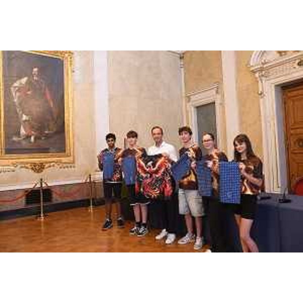 Il governatore Fedriga con i ragazzi del gruppo Phoenix - Il governatore Fedriga con i ragazzi del gruppo Phoenix