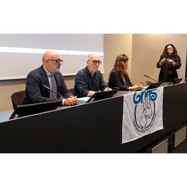 Carlo Grilli (Fedriga presidente ) e l'assessore regionale alla Salute, Riccardo Riccardi, alla conferenza stampa di presentazione della Giornata nazionale sordi - Carlo Grilli (Fedriga presidente ) e l'assessore regionale alla Salute, Riccardo Riccardi, alla conferenza stampa di presentazione della Giornata nazionale sordi