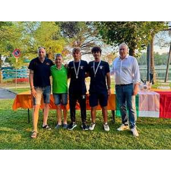 Luca Scaini, Massimiliano Candotti, Elia Bressan, Josef Marvucic e il presidente Mauro Bordin - Luca Scaini, Massimiliano Candotti, Elia Bressan, Josef Marvucic e il presidente Mauro Bordin 