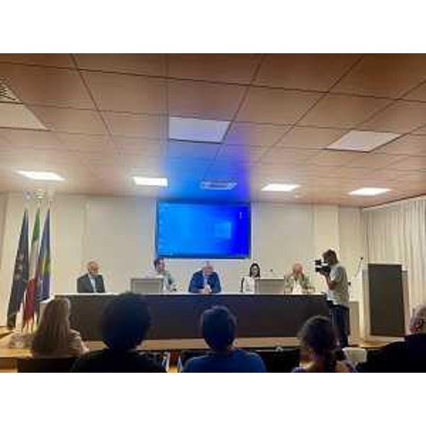 La sala Pasolini di via Sabbadini a Udine, che ha ospitato la conferenza stampa - La sala Pasolini di via Sabbadini a Udine, che ha ospitato la conferenza stampa