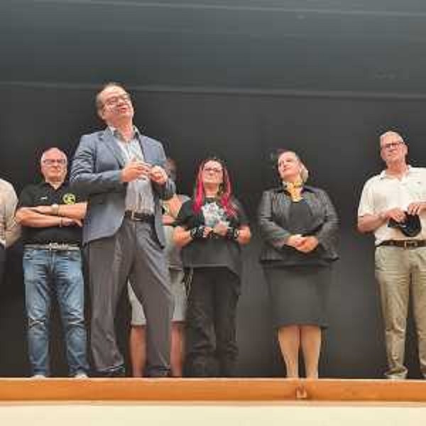 Il vicegovernatore Anzil interviene a Rivignano - Il vicegovernatore Anzil interviene a Rivignano