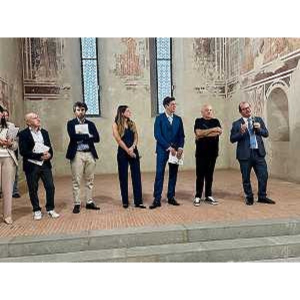 Il vicegovernatore con delega alla Cultura Mario Anzil alla vernice della mostra Movimento Interlocutorio/Adriano Piu - Il vicegovernatore con delega alla Cultura Mario Anzil alla vernice della mostra Movimento Interlocutorio/Adriano Piu