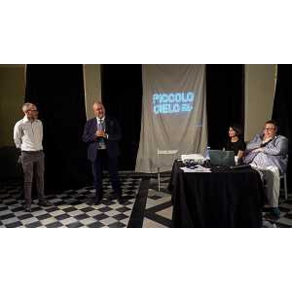 Lassessore regionale al Patrimonio Sebastiano Callari alla presentazione del progetto di recupero della Chiesa delle Stimmate. - Lassessore regionale al Patrimonio Sebastiano Callari alla presentazione del progetto di recupero della Chiesa delle Stimmate. 