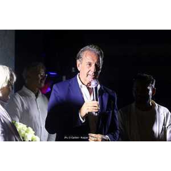 L'assessore regionale alla Difesa dell'ambiente, energia e sviluppo sostenibile Fabio Scoccimarro all'evento organizzato nella baia di Sistiana per celebrare i dieci anni di vita dello Yacht Club Portopiccolo. - L'assessore regionale alla Difesa dell'ambiente, energia e sviluppo sostenibile Fabio Scoccimarro all'evento organizzato nella baia di Sistiana per celebrare i dieci anni di vita dello Yacht Club Portopiccolo.