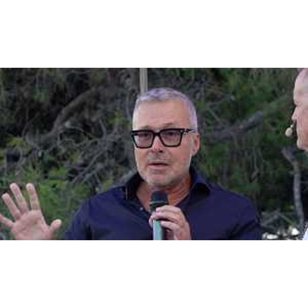 L'assessore Bini durante il suo intervento - L'assessore Bini durante il suo intervento