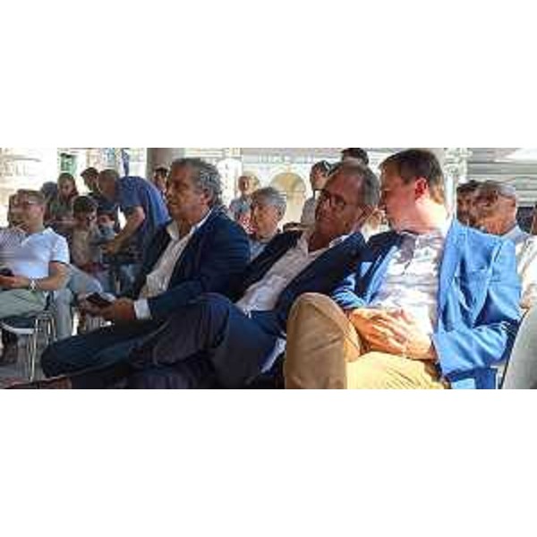 Da destra i consiglieri regionali Massimiliano Pozzo, Mauro Di Bert e Francesco Martines - Da destra i consiglieri regionali Massimiliano Pozzo, Mauro Di Bert e Francesco Martines