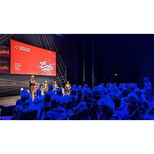 L'assessore Amirante nel corso del suo intervento - L'assessore Amirante nel corso del suo intervento