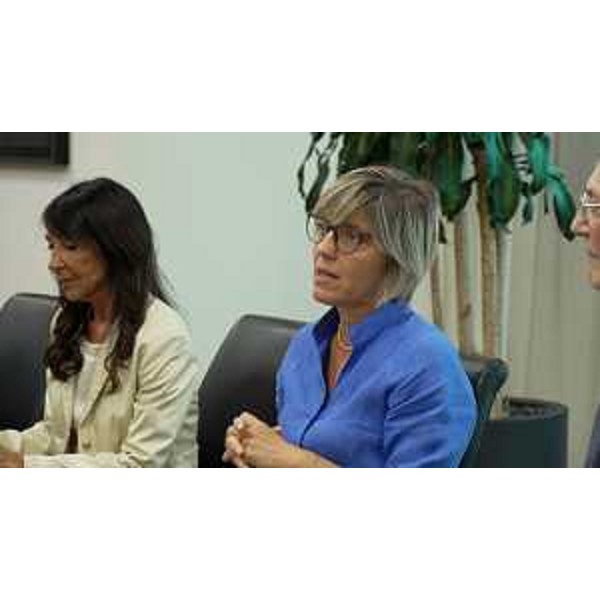 Zilli con l'Autorità di gestione Interreg IV Laura Comelli - Zilli con l'Autorità di gestione Interreg IV Laura Comelli