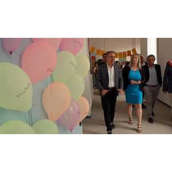 L'assessore Amirante nel corso dell'inaugurazione - L'assessore Amirante nel corso dell'inaugurazione