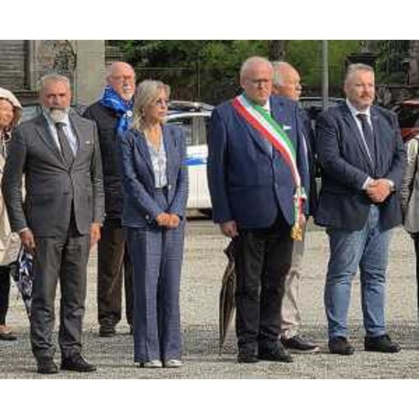 Diego Bernardis (Fedriga presidente), primo da destra - Diego Bernardis (Fedriga presidente), primo da destra