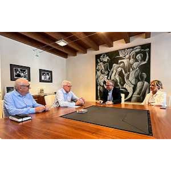 L'incontro in Municipio a Casarsa tra l'assessore regionale Pierpaolo Roberti e l'Amministrazione comunale - L'incontro in Municipio a Casarsa tra l'assessore regionale Pierpaolo Roberti e l'Amministrazione comunale 