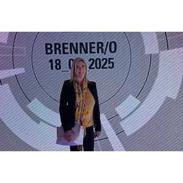 L'assessore amirante oggi a Bolzano per la cerimonia di abbattimento del diaframma del cunicolo esplorativo del Brennero - L'assessore amirante oggi a Bolzano per la cerimonia di abbattimento del diaframma del cunicolo esplorativo del Brennero