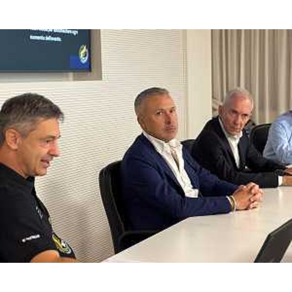 Lassessore regionale alle Attività produttive e turismo, Sergio Emidio Bini, alla presentazione del Campionato italiano di enduro - Lassessore regionale alle Attività produttive e turismo, Sergio Emidio Bini, alla presentazione del Campionato italiano di enduro