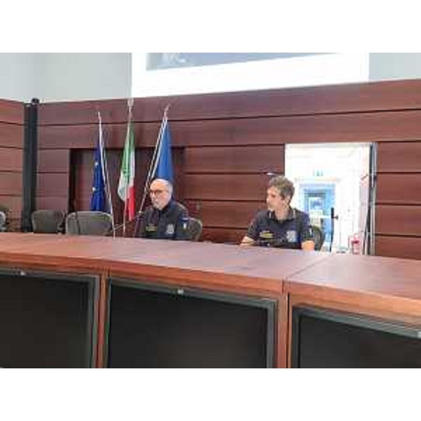 L'assessore regionale alla Protezione civile Riccardo Riccardi, a sinistra, con il direttore centrale della Protezione civile Fvg Amedeo Aristei - L'assessore regionale alla Protezione civile Riccardo Riccardi, a sinistra, con il direttore centrale della Protezione civile Fvg Amedeo Aristei