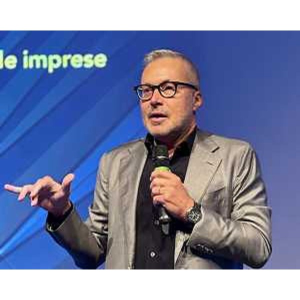 Lassessore regionale alle Attività produttive e turismo Sergio Emidio Bini a "ESG 360 Academy - Future Challenge". - Lassessore regionale alle Attività produttive e turismo Sergio Emidio Bini a "ESG 360 Academy - Future Challenge".