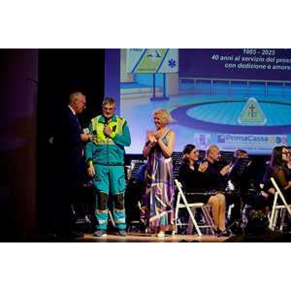 Un altro momento della cerimonia a cui ha partecipato il presidente Bordin - Un altro momento della cerimonia a cui ha partecipato il presidente Bordin