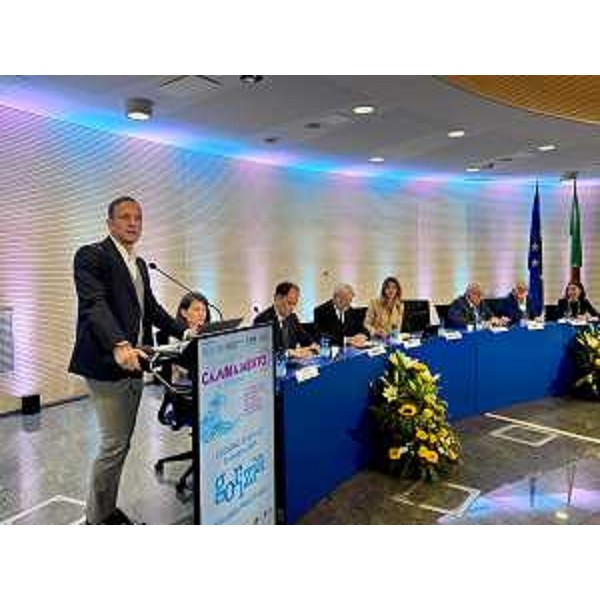 Il governatore del Friuli Venezia Giulia Massimiliano Fedriga al Festival del Cambiamento, forum speciale GO!2025 dedicato a "Gorizia città della pace giusta" - Il governatore del Friuli Venezia Giulia Massimiliano Fedriga al Festival del Cambiamento, forum speciale GO!2025 dedicato a "Gorizia città della pace giusta"