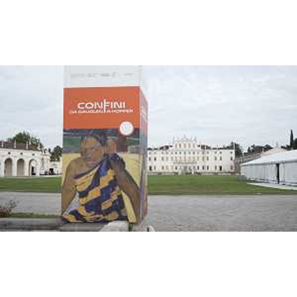 Il manifesto della mostra "Confini. Da Gauguin a Hopper", allestita a Villa Manin di Passariano. - Il manifesto della mostra "Confini. Da Gauguin a Hopper", allestita a Villa Manin di Passariano.