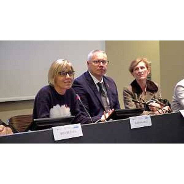 L'assessore Zilli alla consegna del premio di laurea "Gianni Bravo" a Trieste - L'assessore Zilli alla consegna del premio di laurea "Gianni Bravo" a Trieste