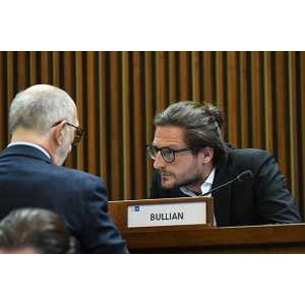 Enrico Bullian (Patto-Civica) a colloquio con l'assessore Riccardo Riccardi - Enrico Bullian (Patto-Civica) a colloquio con l'assessore Riccardo Riccardi