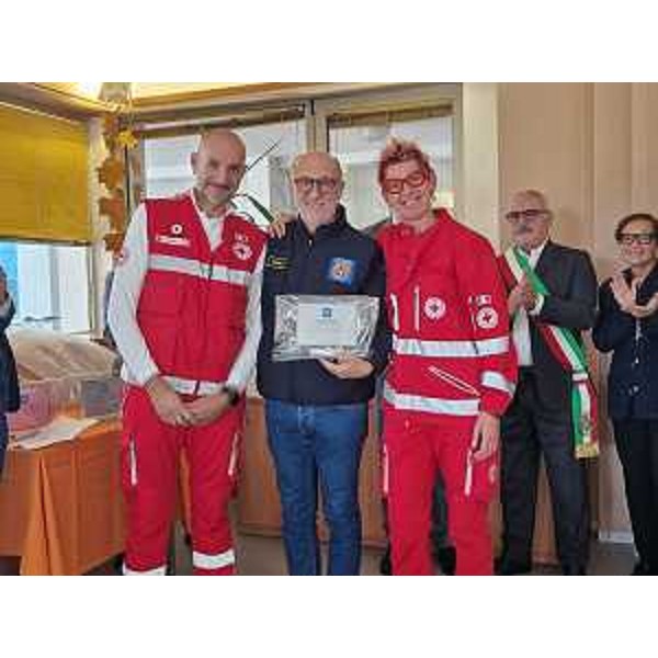 Al centro l'assessore regionale Riccardo Riccardi - Al centro l'assessore regionale Riccardo Riccardi