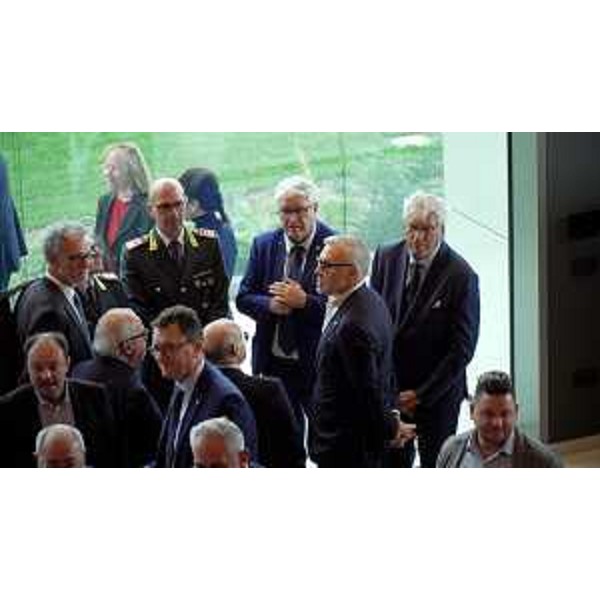 L'assessore regionale alle Attività produttive e turismo, Sergio Emidio Bini, allinaugurazione del nuovo Centro di innovazione e ricerca Middleby a Casarsa della Delizia - L'assessore regionale alle Attività produttive e turismo, Sergio Emidio Bini, allinaugurazione del nuovo Centro di innovazione e ricerca Middleby a Casarsa della Delizia