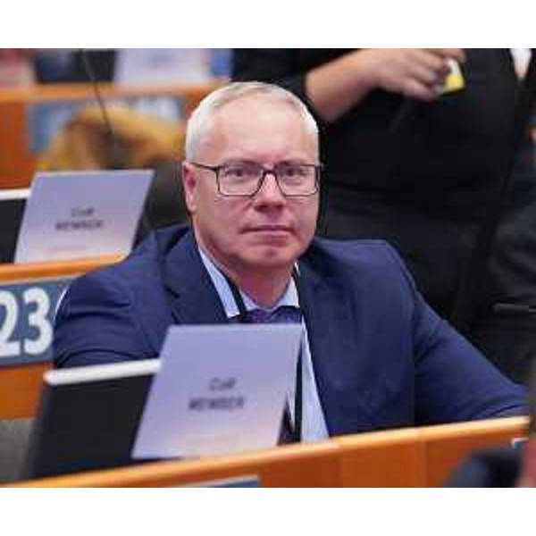 Il presidente Bordin sui banchi del Comitato europeo delle Regioni - Il presidente Bordin sui banchi del Comitato europeo delle Regioni