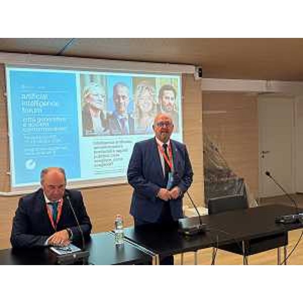 Lassessore regionale al Patrimonio e servizi informativi Sebastiano Callari interviene all'Artificial Intelligence Forum: Città Generative e Società - Lassessore regionale al Patrimonio e servizi informativi Sebastiano Callari interviene all'Artificial Intelligence Forum: Città Generative e Società