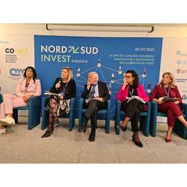 La terza edizione dell'evento "Nord Sud - Invest. La rete dei Consorzi industriali: innovazione e sostenibilità per la crescita del Paese" - La terza edizione dell'evento "Nord Sud - Invest. La rete dei Consorzi industriali: innovazione e sostenibilità per la crescita del Paese"