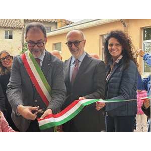 L'assessore regionale alla Salute e Protezione civile Riccardo Riccardi all'inaugurazione dellampliamento della scuola primaria di Camino al Tagliamento. - L'assessore regionale alla Salute e Protezione civile Riccardo Riccardi all'inaugurazione dellampliamento della scuola primaria di Camino al Tagliamento.