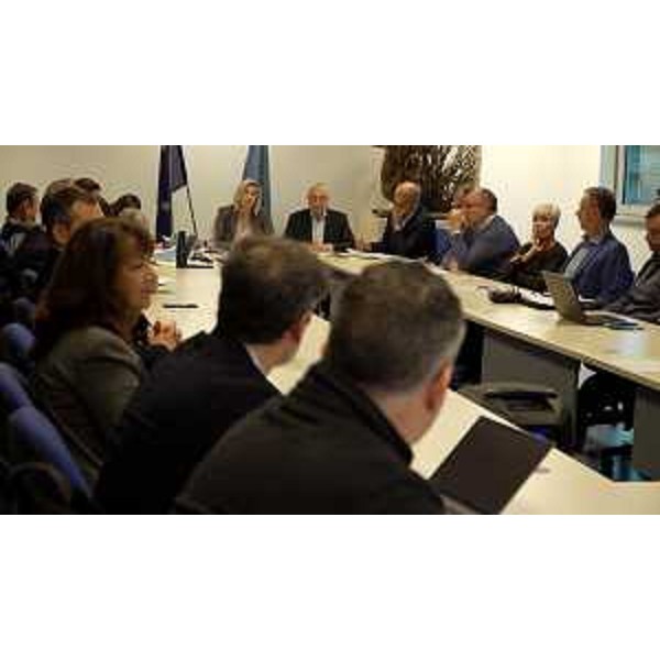 La riunione della Cabina di regia regionale della logistica presieduta dall'assessore alle Infrastrutture e territorio Cristina Amirante - La riunione della Cabina di regia regionale della logistica presieduta dall'assessore alle Infrastrutture e territorio Cristina Amirante