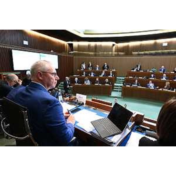 I lavori dell'Aula guidata dal presidente del Cr Fvg, Mauro Bordin - I lavori dell'Aula guidata dal presidente del Cr Fvg, Mauro Bordin