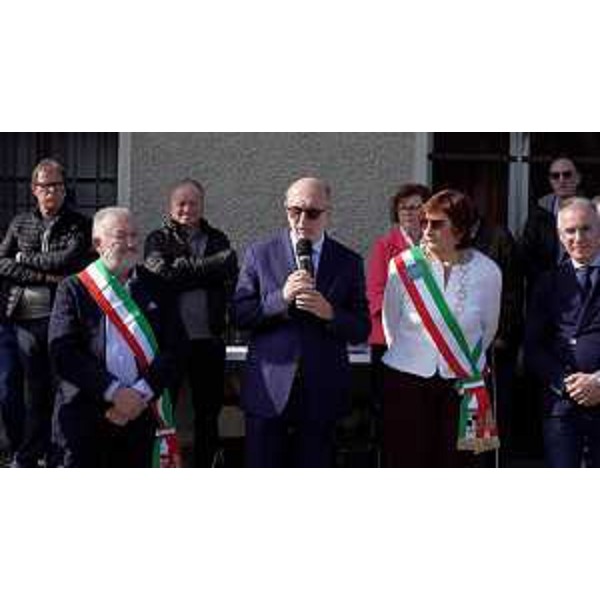 L'assessore regionale alla Salute Riccardo Riccardi interviene all'inaugurazione della rinnovata piazza di Bertiolo - L'assessore regionale alla Salute Riccardo Riccardi interviene all'inaugurazione della rinnovata piazza di Bertiolo