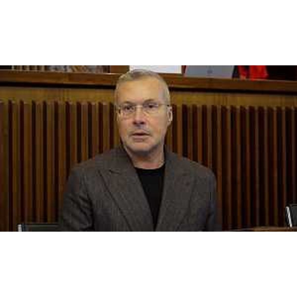 Lassessore regionale alle Attività produttive e turismo Sergio Emidio Bini in Aula - Lassessore regionale alle Attività produttive e turismo Sergio Emidio Bini in Aula