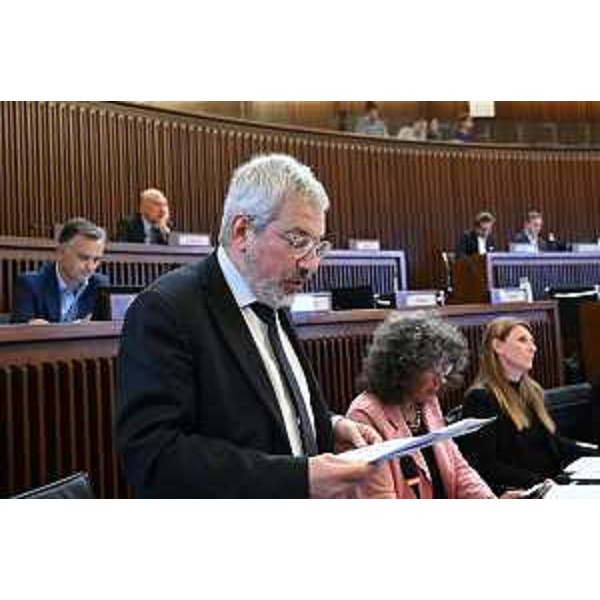 Un intervento di Furio Honsell (Open Sinistra Fvg) - Un intervento di Furio Honsell (Open Sinistra Fvg)