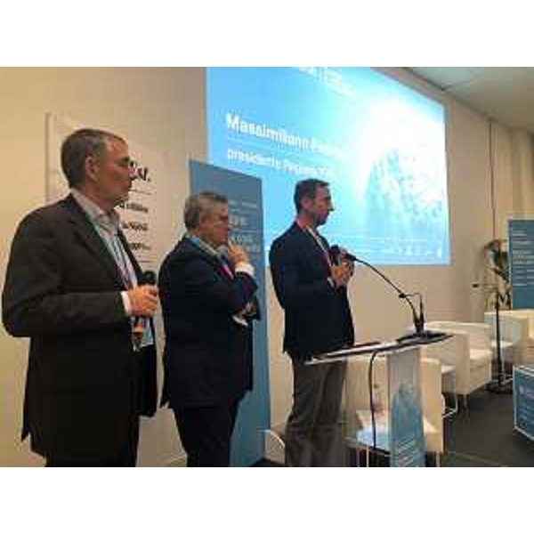 Il governatore del Friuli Venezia Giulia Massimiliano Fedriga al forum organizzato dal gruppo Nord Est Multimedia a Trieste insieme a Fabrizio Brancoli, vicedirettore Nem Nord est Multimedia (al centro) e Paolo Possamai, direttore editoriale del gruppo Nem - Il governatore del Friuli Venezia Giulia Massimiliano Fedriga al forum organizzato dal gruppo Nord Est Multimedia a Trieste insieme a Fabrizio Brancoli, vicedirettore Nem Nord est Multimedia (al centro) e Paolo Possamai, direttore editoriale del gruppo Nem