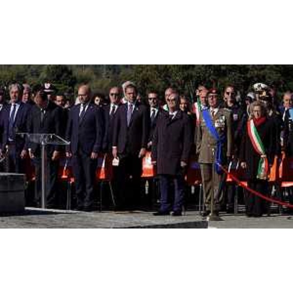 L'assessore regionale Sebastriano Callari alla cerimonia del 4 novembre tenutasi a Redipuglia - L'assessore regionale Sebastriano Callari alla cerimonia del 4 novembre tenutasi a Redipuglia