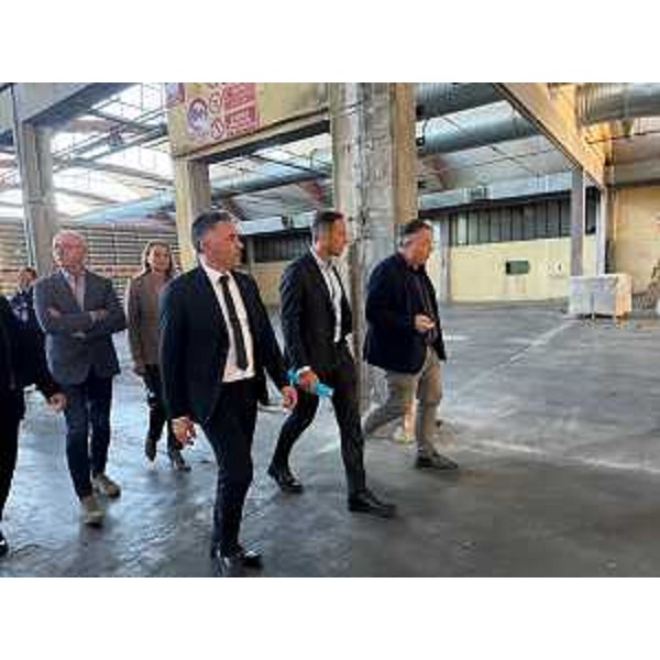 Il sopralluogo del governatore Fedriga nell'area in cui sorgerà il Campus a Brugnera - Il sopralluogo del governatore Fedriga nell'area in cui sorgerà il Campus a Brugnera