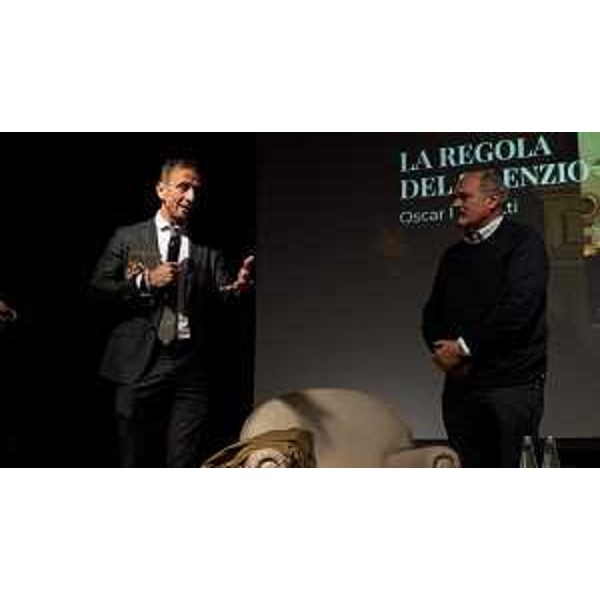 Il governatore Fedriga con Oscar Farinetti a Tarcento - Il governatore Fedriga con Oscar Farinetti a Tarcento