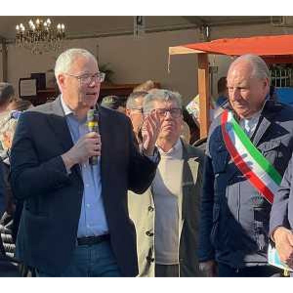 L'intervento del presidente del Cr Fvg, Mauro Bordin, a Lavariano di Mortegliano con il sindaco Roberto Zuliani - L'intervento del presidente del Cr Fvg, Mauro Bordin, a Lavariano di Mortegliano con il sindaco Roberto Zuliani