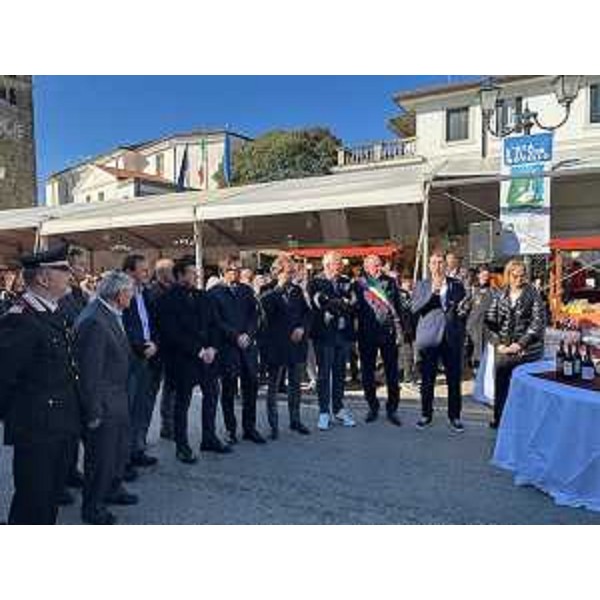 Un momento della rassegna enogastronomica di Lavariano di Mortegliano, a cui hanno prso parte ilpresidente del Cr Fvg, Mauro Bordin, e diversi consiglieri regionali - Un momento della rassegna enogastronomica di Lavariano di Mortegliano, a cui hanno prso parte ilpresidente del Cr Fvg, Mauro Bordin, e diversi consiglieri regionali