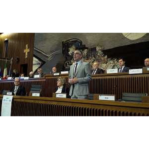 L'assessore Roberti nel suo intervento in Aula - L'assessore Roberti nel suo intervento in Aula