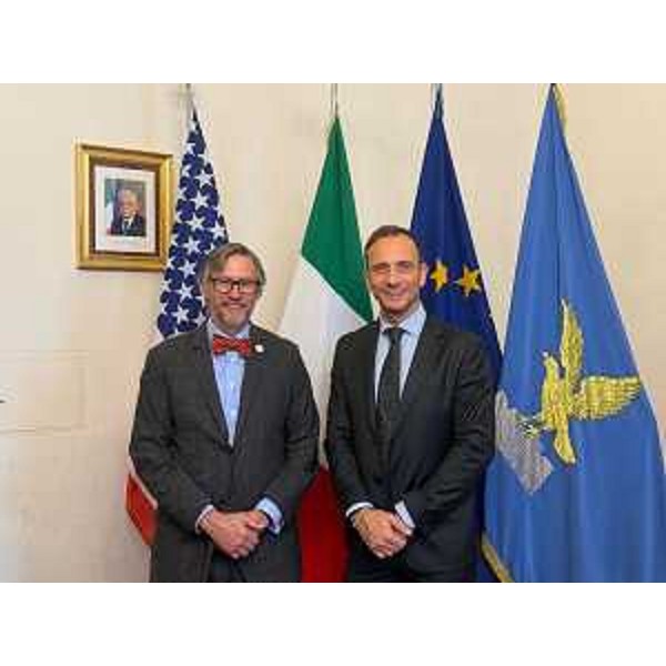 Il governatore Fedriga con il console generale degli Stati Uniti a Milano Douglass Benning - Il governatore Fedriga con il console generale degli Stati Uniti a Milano Douglass Benning