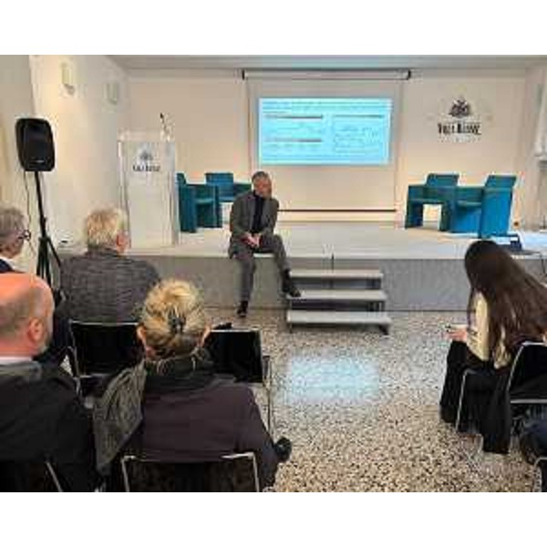 L'assessore regionale alle Attività produttive e turismo, Sergio Emidio Bini - L'assessore regionale alle Attività produttive e turismo, Sergio Emidio Bini