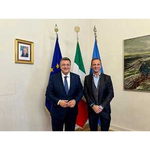 Il commissario Ue Apostolos Tzitzikostas e il governatore del Friuli Venezia Giulia Massimiliano Fedriga - Il commissario Ue Apostolos Tzitzikostas e il governatore del Friuli Venezia Giulia Massimiliano Fedriga