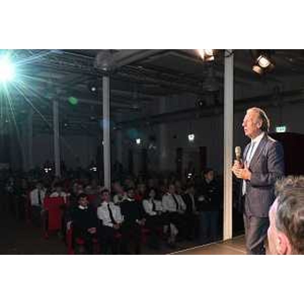 L'intervento dellassessore alla Difesa dellambiente Fabio Scoccimarro. - L'intervento dellassessore alla Difesa dellambiente Fabio Scoccimarro. 