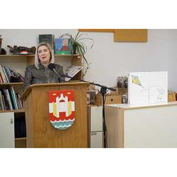 L'assessore regionale alle Infrastrutture Cristina Amirante durante il suo intervento - L'assessore regionale alle Infrastrutture Cristina Amirante durante il suo intervento