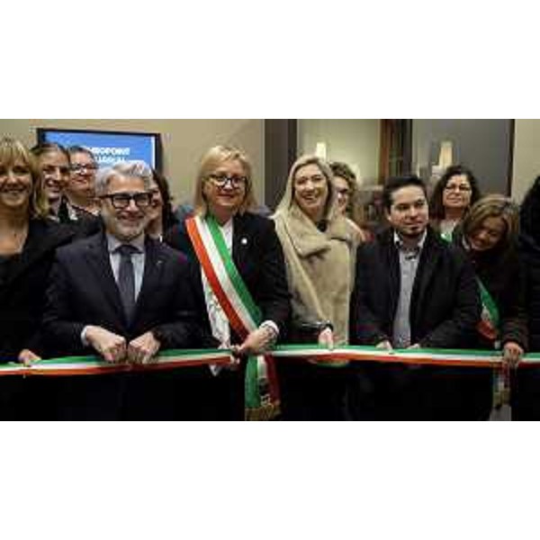 Taglio del nastro all'Archeopoint di Pasiano di Pordenone - Taglio del nastro all'Archeopoint di Pasiano di Pordenone