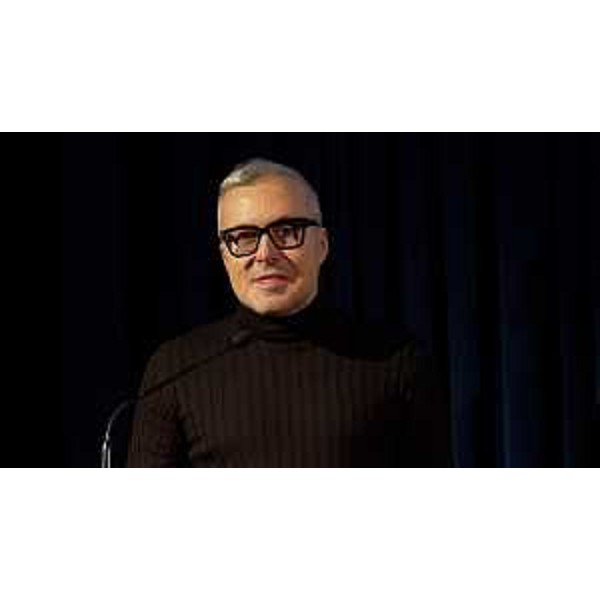 L'assessore regionale alle Attività produttive e turismo Sergio Emidio Bini al Teatro della Casa della Gioventù di Buja alla celebrazione del 60° anniversario della Pro Buja - L'assessore regionale alle Attività produttive e turismo Sergio Emidio Bini al Teatro della Casa della Gioventù di Buja alla celebrazione del 60° anniversario della Pro Buja